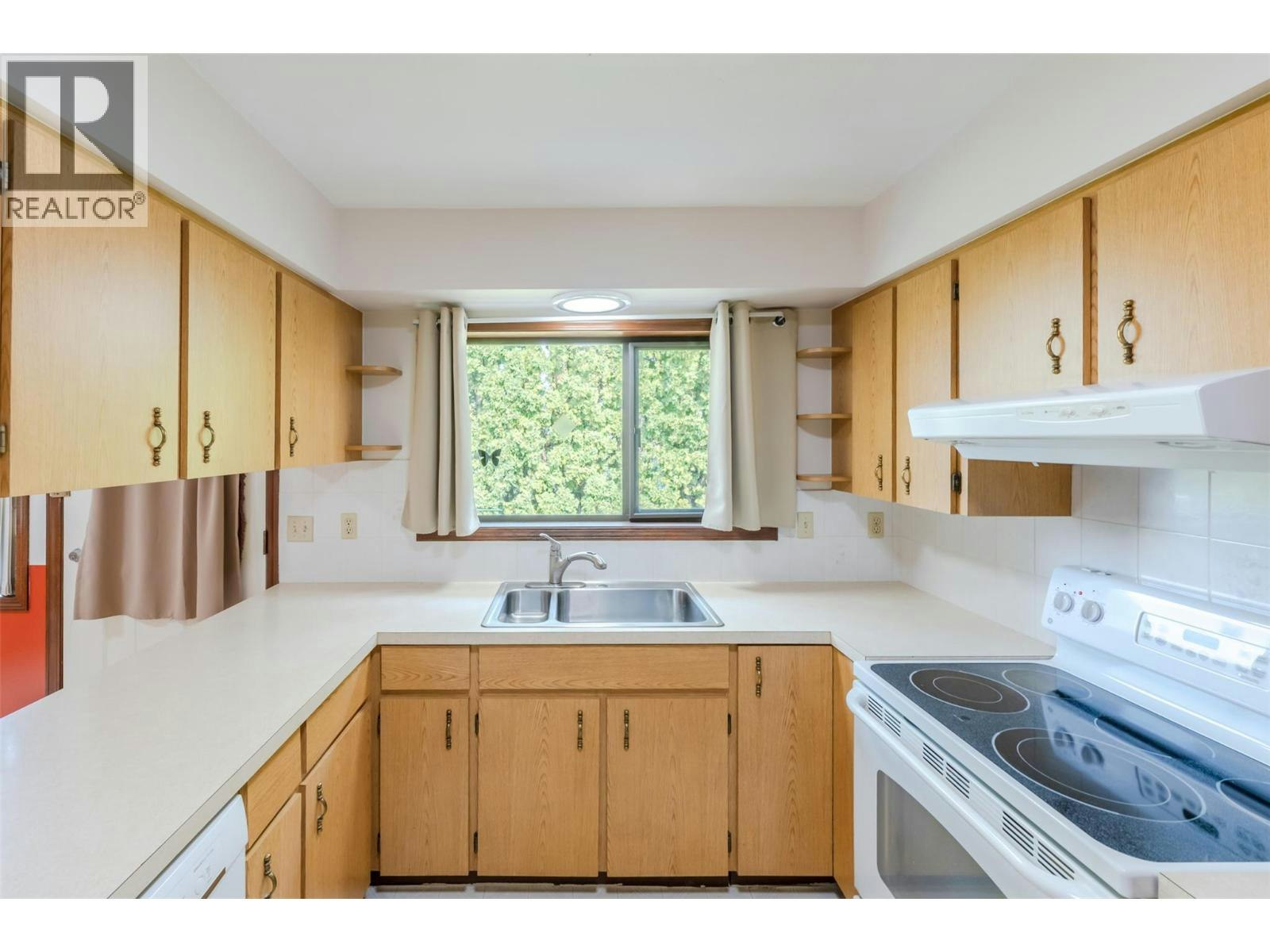 14 Bartlett Place, Osoyoos, BC, V0H 1V2 - 14