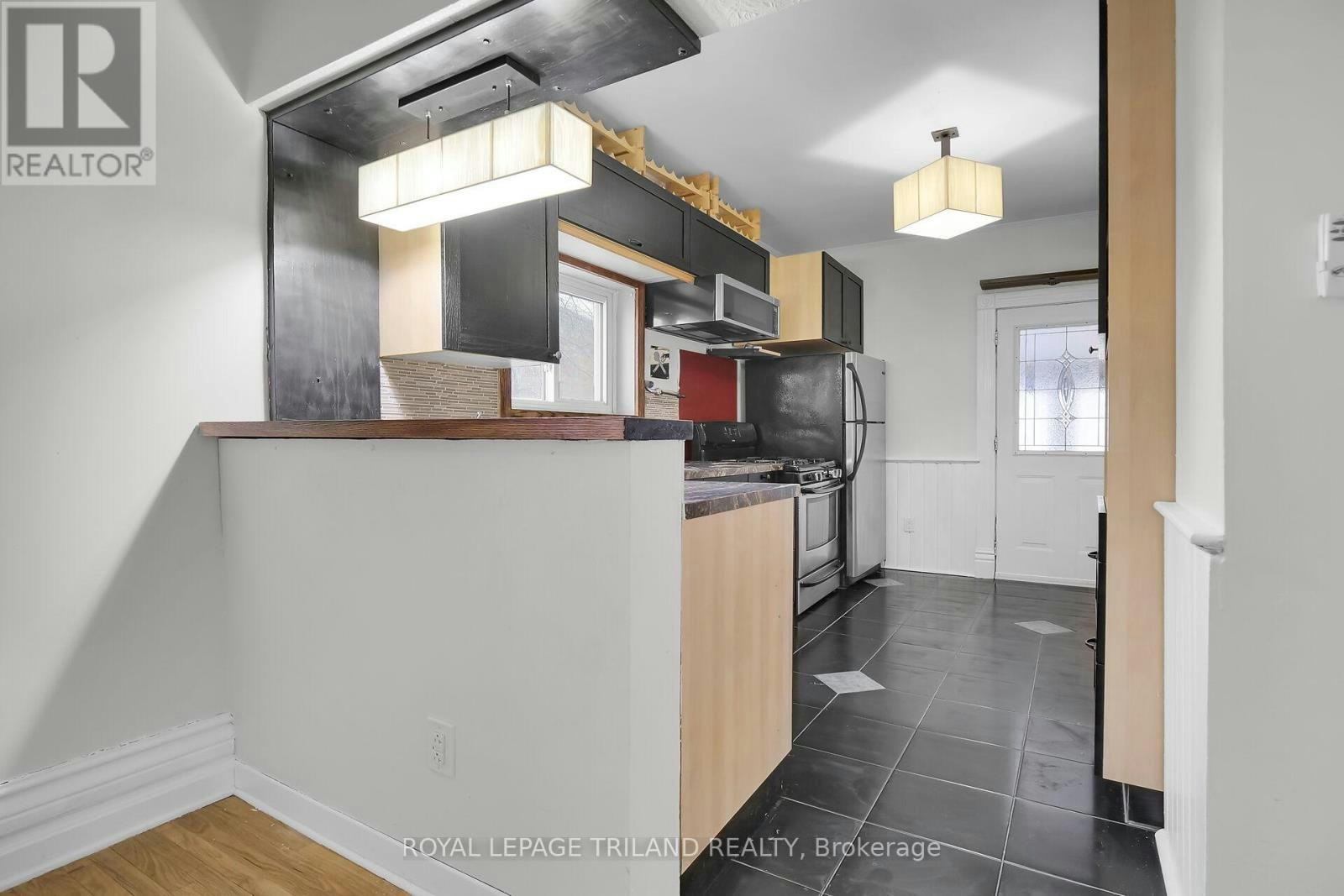 18 Wharncliffe Road S, London, ON, N6J 2J4 - 2
