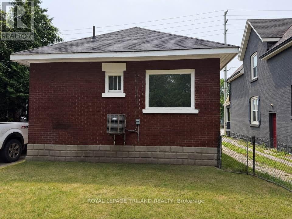 136 Adelaide Street N, London, ON, N6B 3G8 - 2
