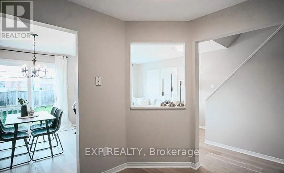 141 Oakfield Crescent, Ottawa, ON, K2J 5H8 - 7
