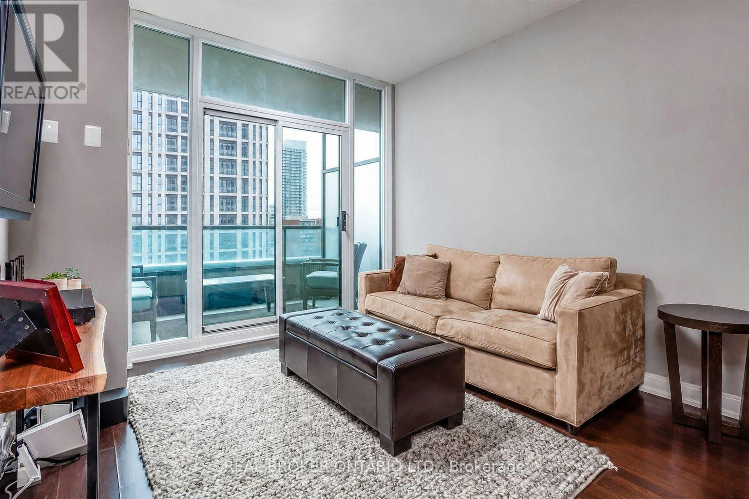 1304-88 Broadway Avenue, Toronto, ON, M4P 0A5 - 3