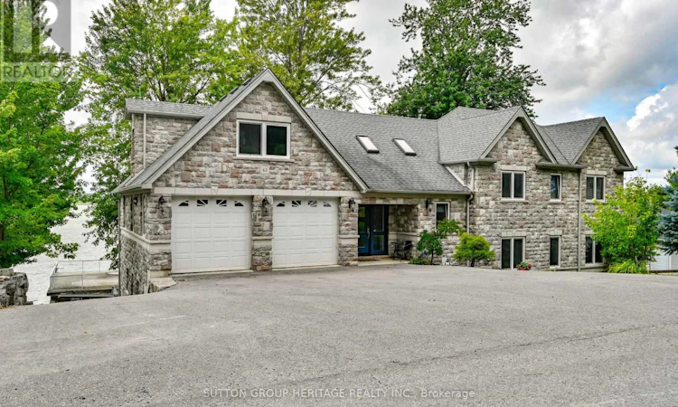 62 Lakeside Beach Road