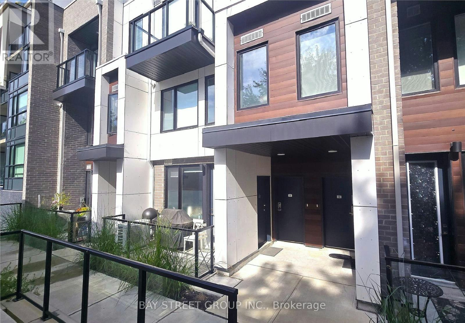 3-1475 O'connor Drive, Toronto, ON, M4B 0A6 - 3