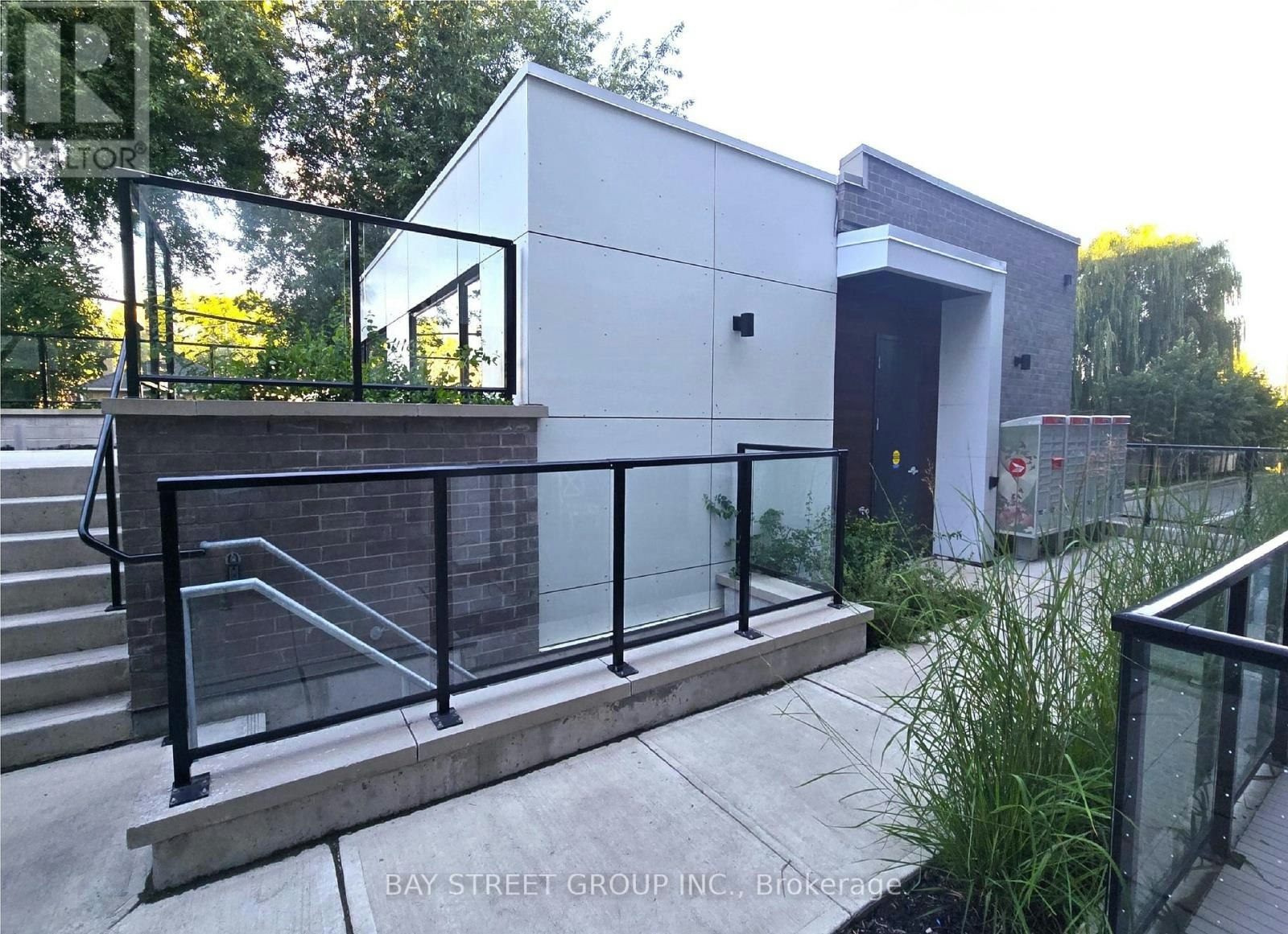 3-1475 O'connor Drive, Toronto, ON, M4B 0A6 - 22