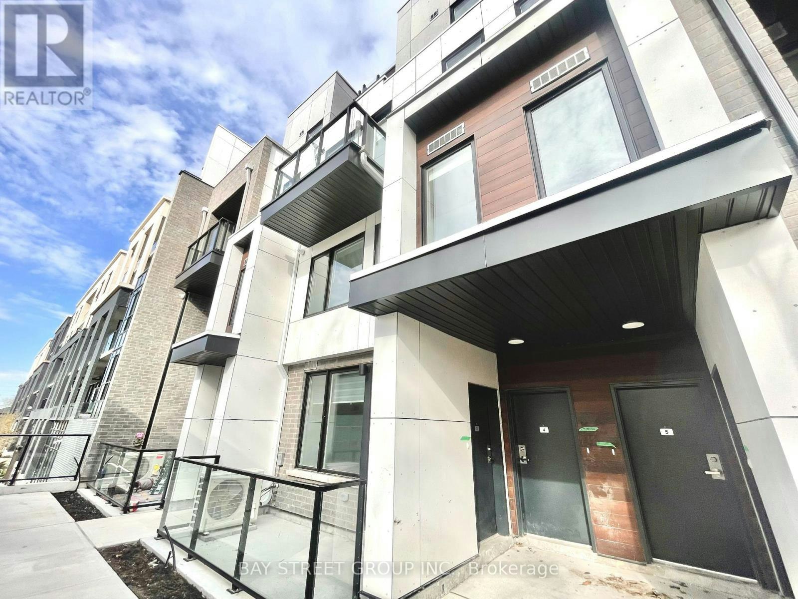 3-1475 O'connor Drive, Toronto, ON, M4B 0A6