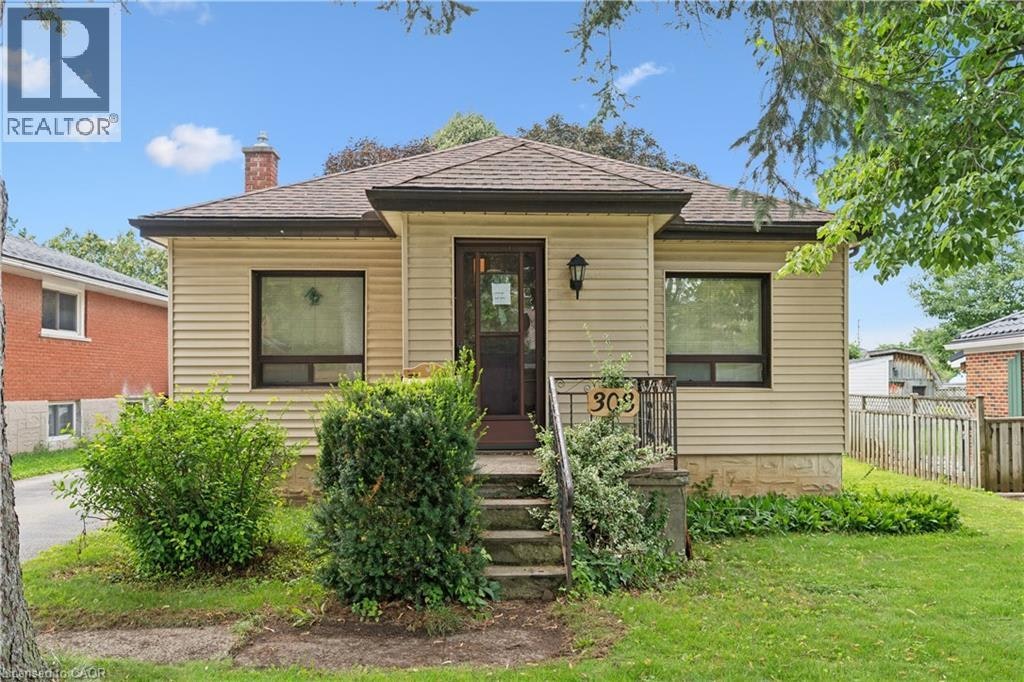 308 Moore Street, Cambridge, ON, N3H 3A7