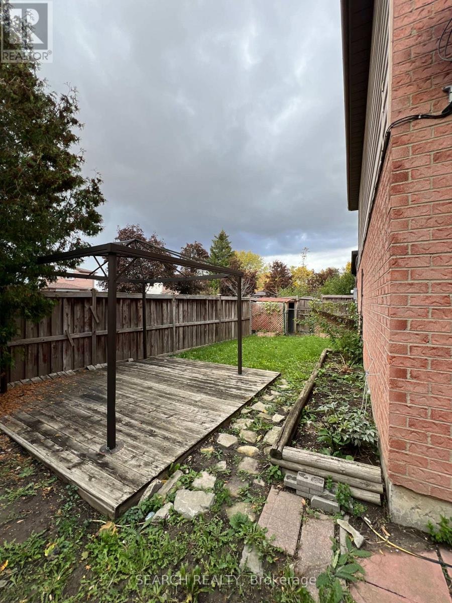 93 Martindale Crescent, Brampton, ON, L6X 2T8 - 18