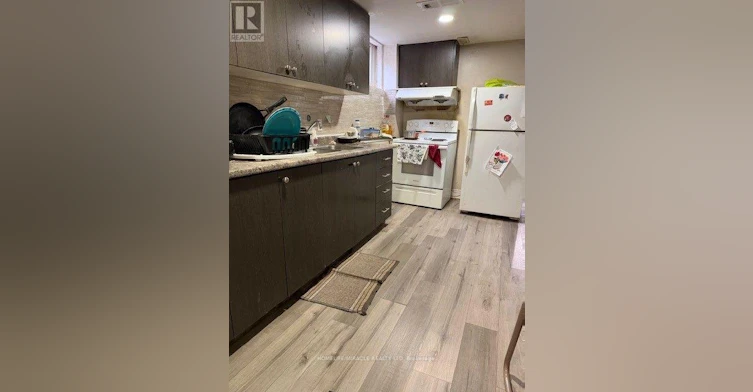 43 Corby Crescent, Brampton, ON, L6Y 1H3 - 4
