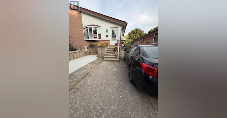 43 Corby Crescent, Brampton, ON, L6Y 1H3