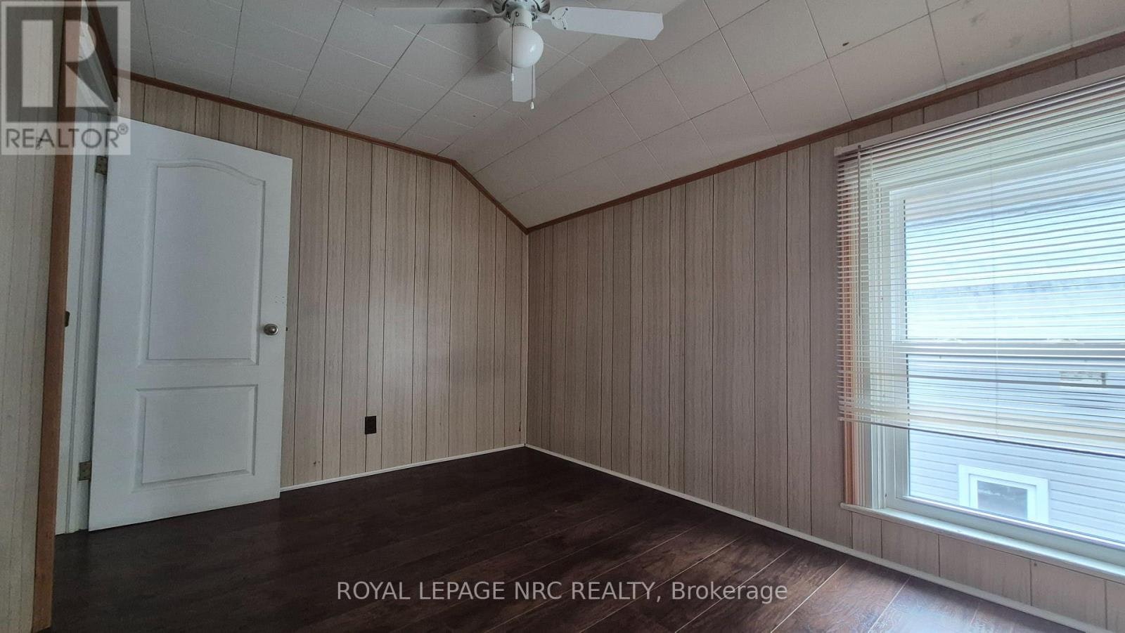 4593 Park Street, Niagara Falls, ON, L2E 2R2 - 8
