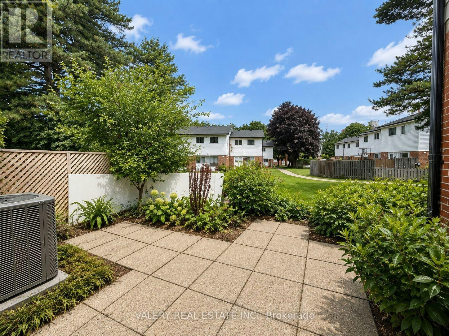 E-516 Sunnydale Place, Waterloo, ON, N2L 4T1 - 5