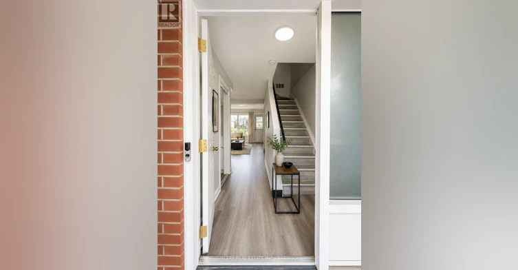 E-516 Sunnydale Place, Waterloo, ON, N2L 4T1 - 2