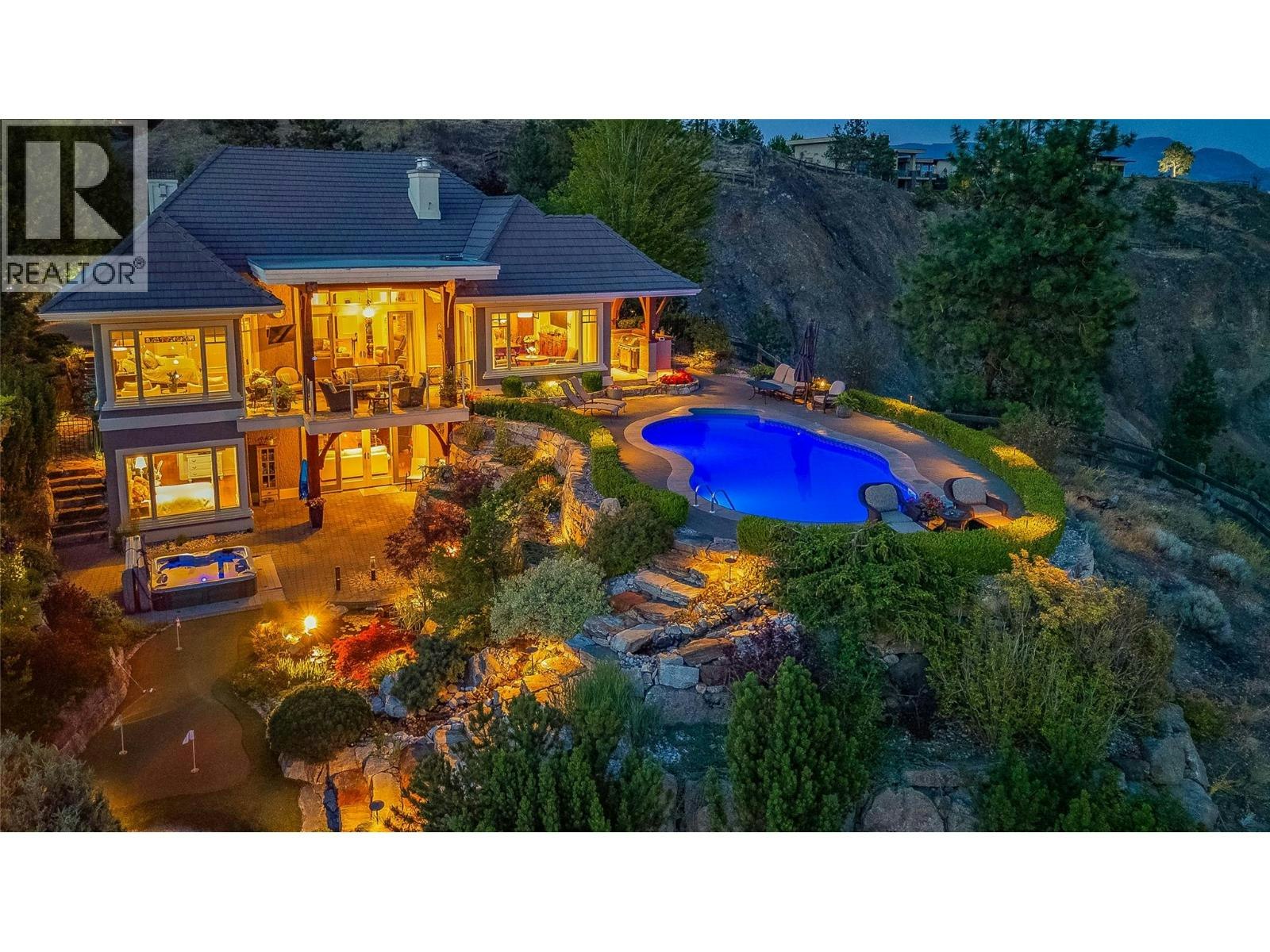 1173 Parkbluff Lane, Kelowna, BC, V1V 2Y3