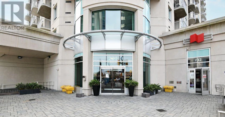 408-234 Rideau Street, Ottawa, ON, K1N 0A9 - 2