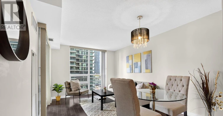 1609-12 Yonge Street, Toronto, ON, M5E 1R4 - 5