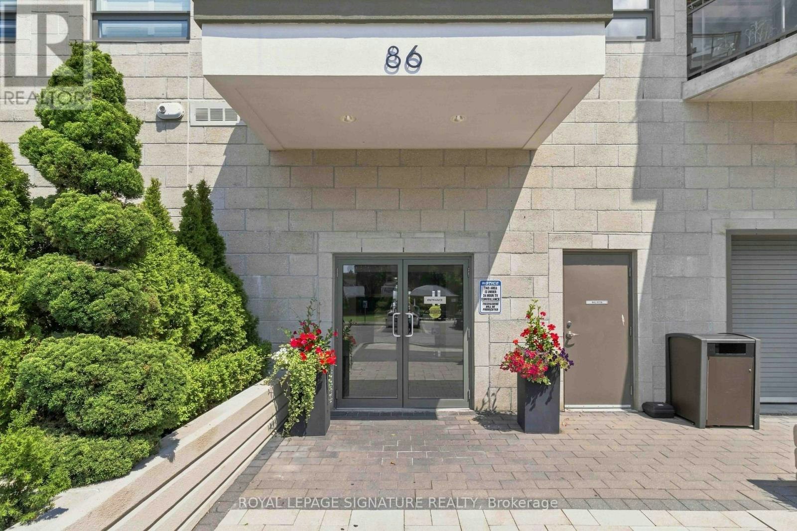 233-86 Woodbridge Avenue, Vaughan, ON, L4L 0E4