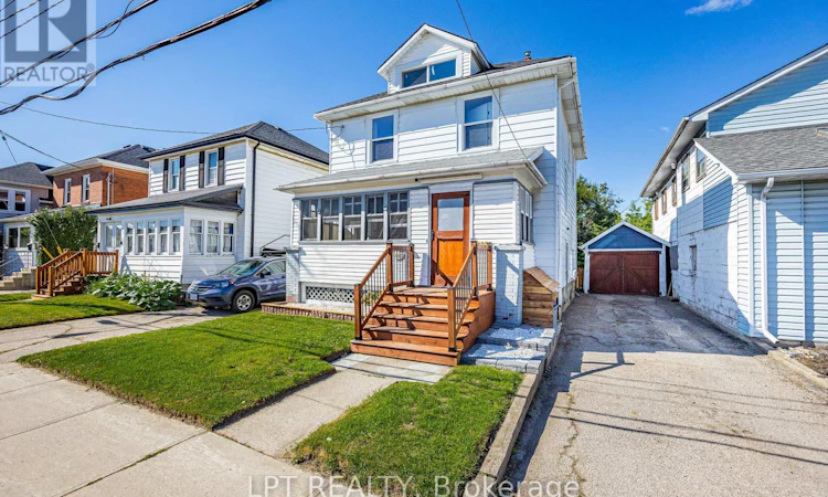 125 Curtis Street