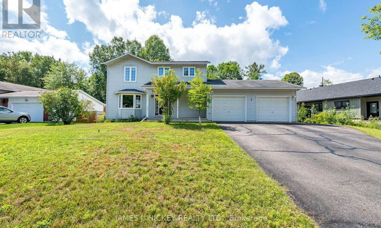 4 Banting Drive