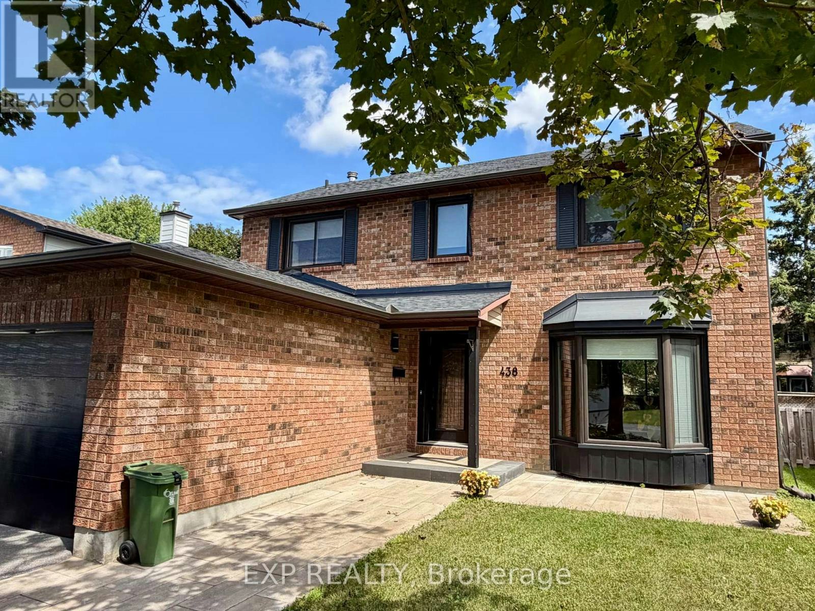438 Pickford Drive, Ottawa, ON, K2L 3R4