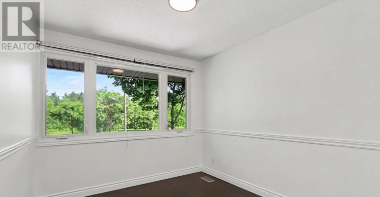 1034 Walkley Road, Ottawa, ON, K1V 6R2 - 15