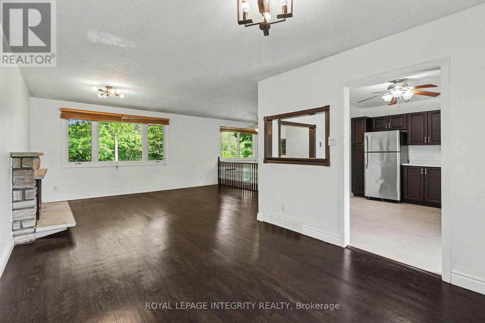 1034 Walkley Road, Ottawa, ON, K1V 6R2 - 11