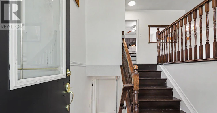 1034 Walkley Road, Ottawa, ON, K1V 6R2 - 4