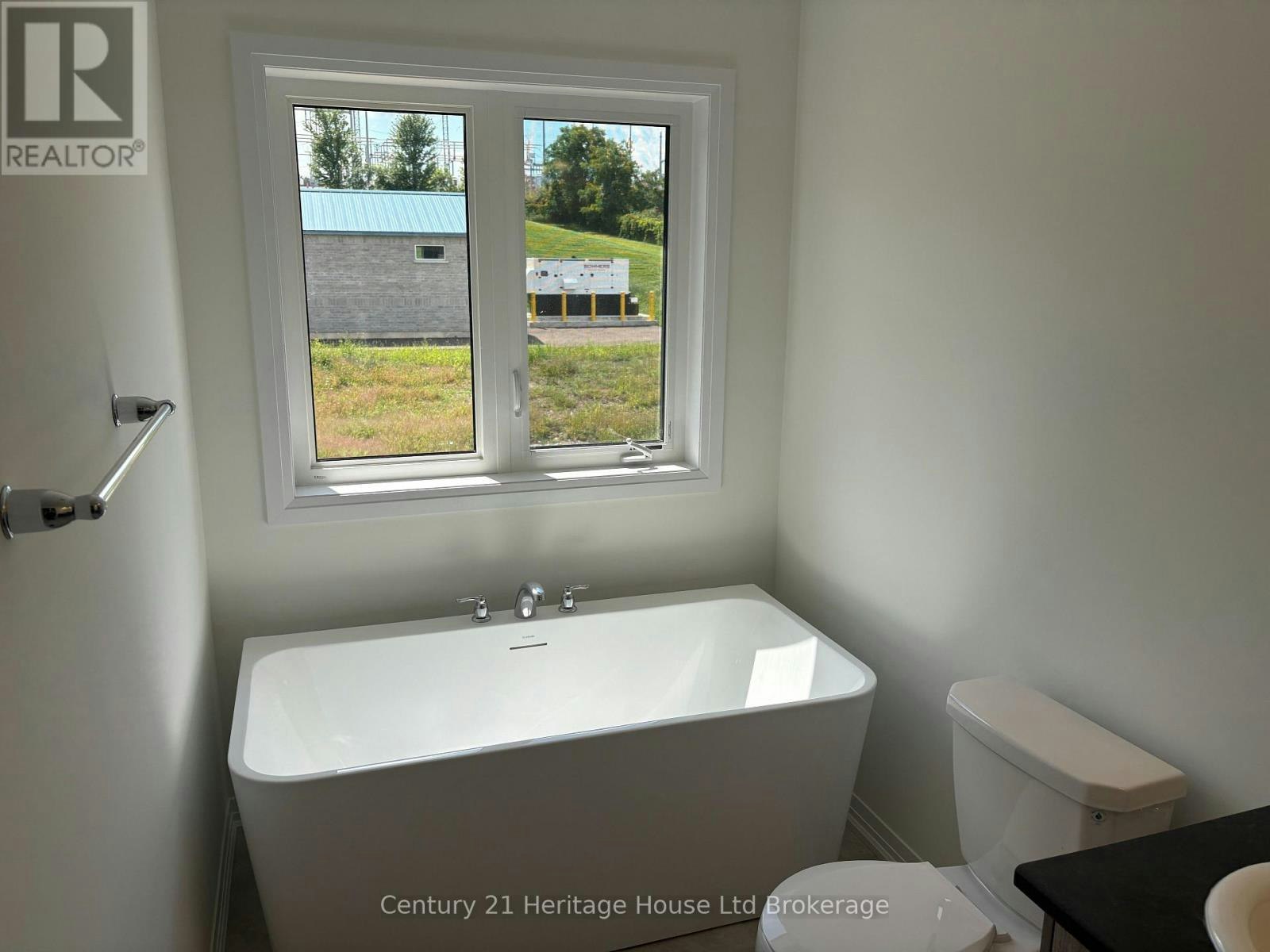 462 Jack Wilford Way, Oxford Station, ON, N4S 0G4 - 18