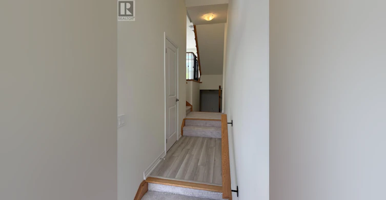 462 Jack Wilford Way, Oxford Station, ON, N4S 0G4 - 4