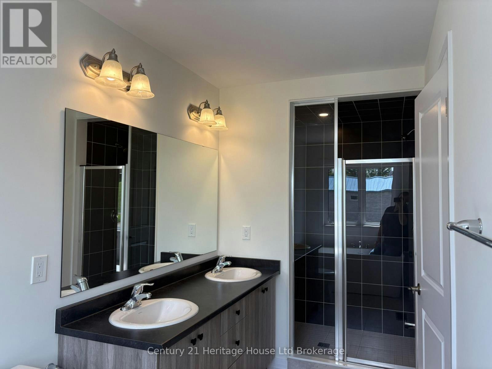 462 Jack Wilford Way, Oxford Station, ON, N4S 0G4 - 19