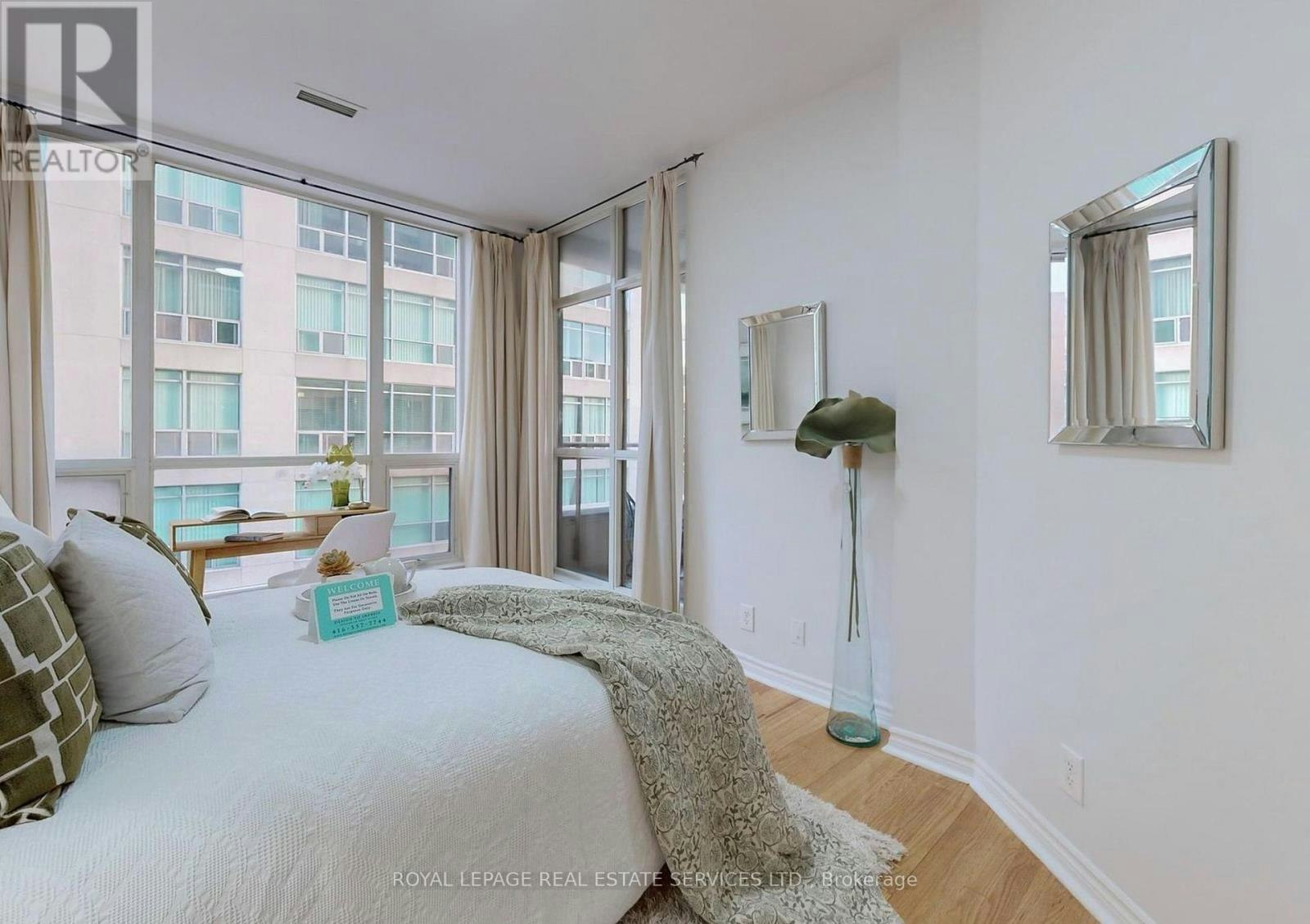 604-980 Yonge Street, Toronto, ON, M4W 3V8 - 17
