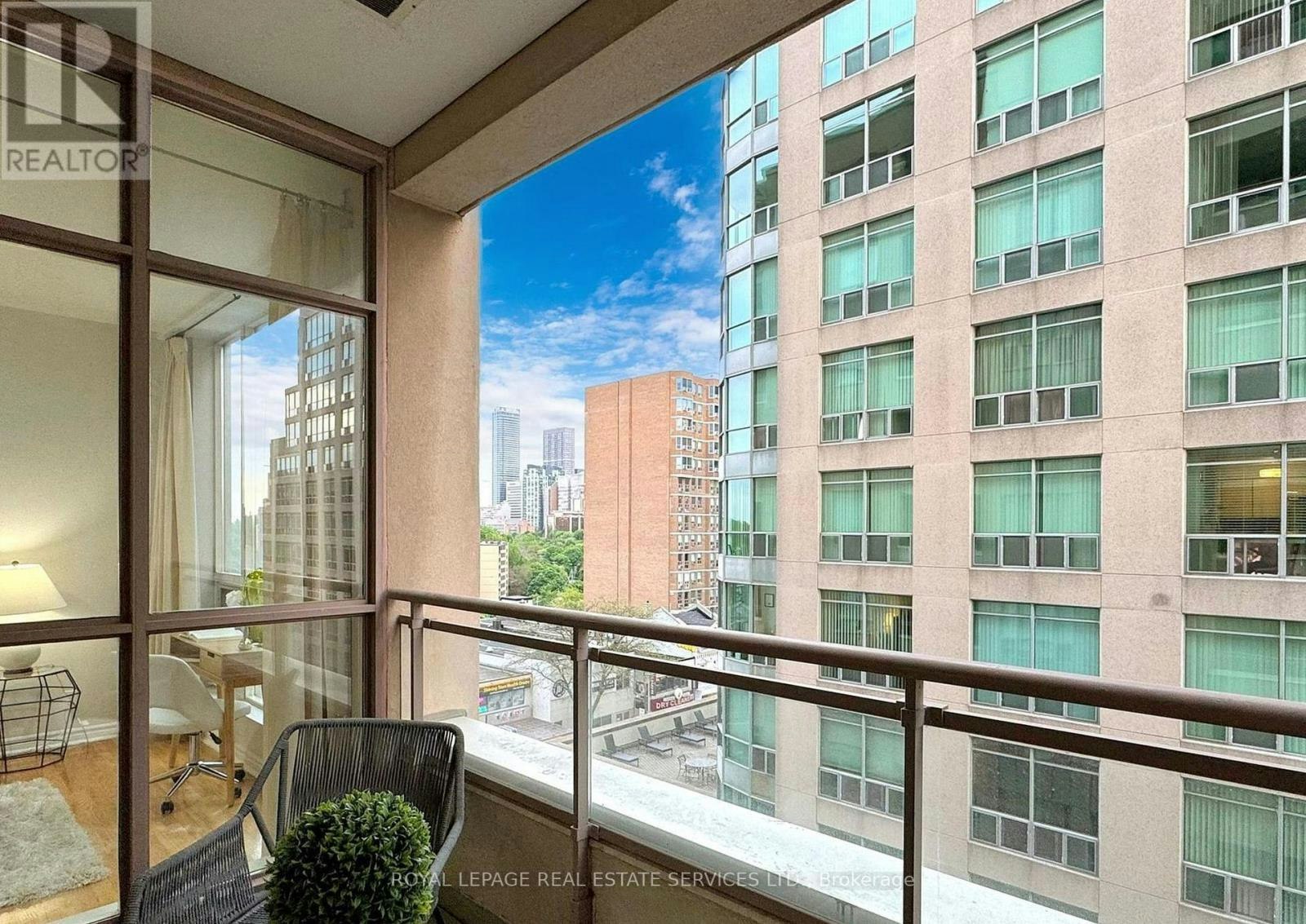 604-980 Yonge Street, Toronto, ON, M4W 3V8 - 21