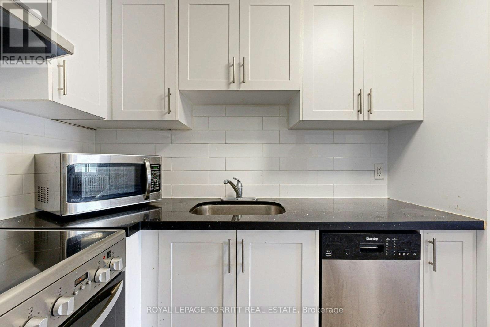4-3465 Lake Shore Boulevard W, Toronto, ON, M8W 1N2 - 20