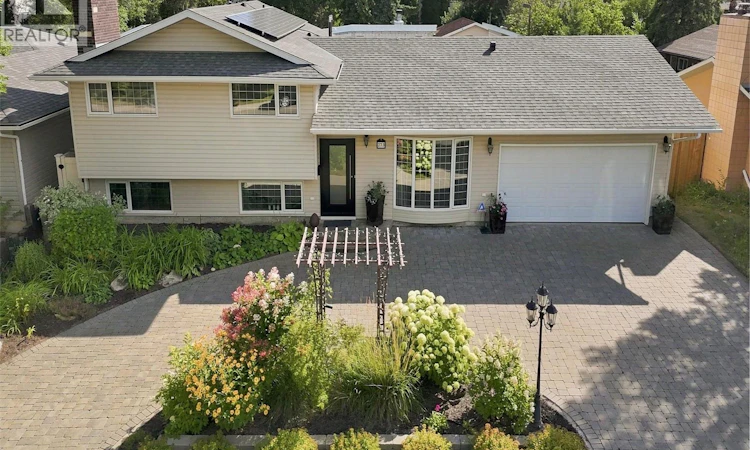 273 Carleton Drive