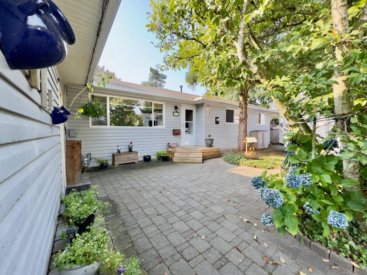 8435 109b Street, Delta, BC, V4C 4H4
