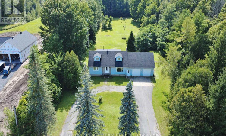 3246 Tolmies Corners Road