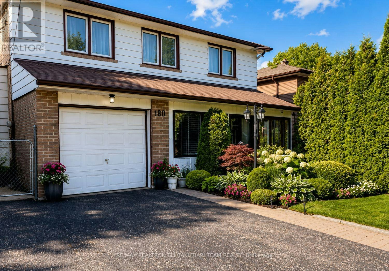 180 Woodsworth Road, Toronto, ON, M2L 2T1