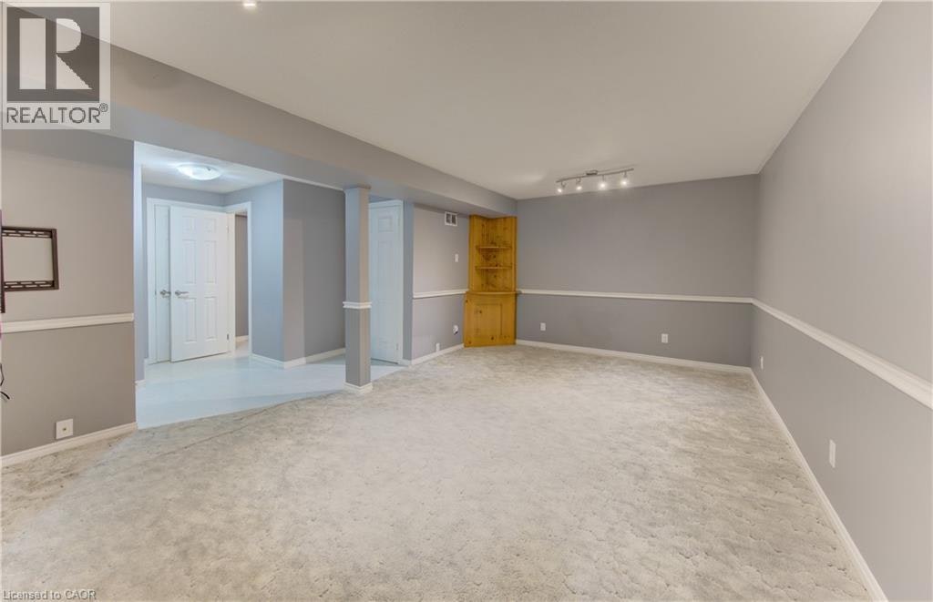 15 Player Street, Stratford, ON, N5A 1V1 - 32