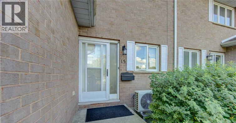 15 Player Street, Stratford, ON, N5A 1V1 - 4