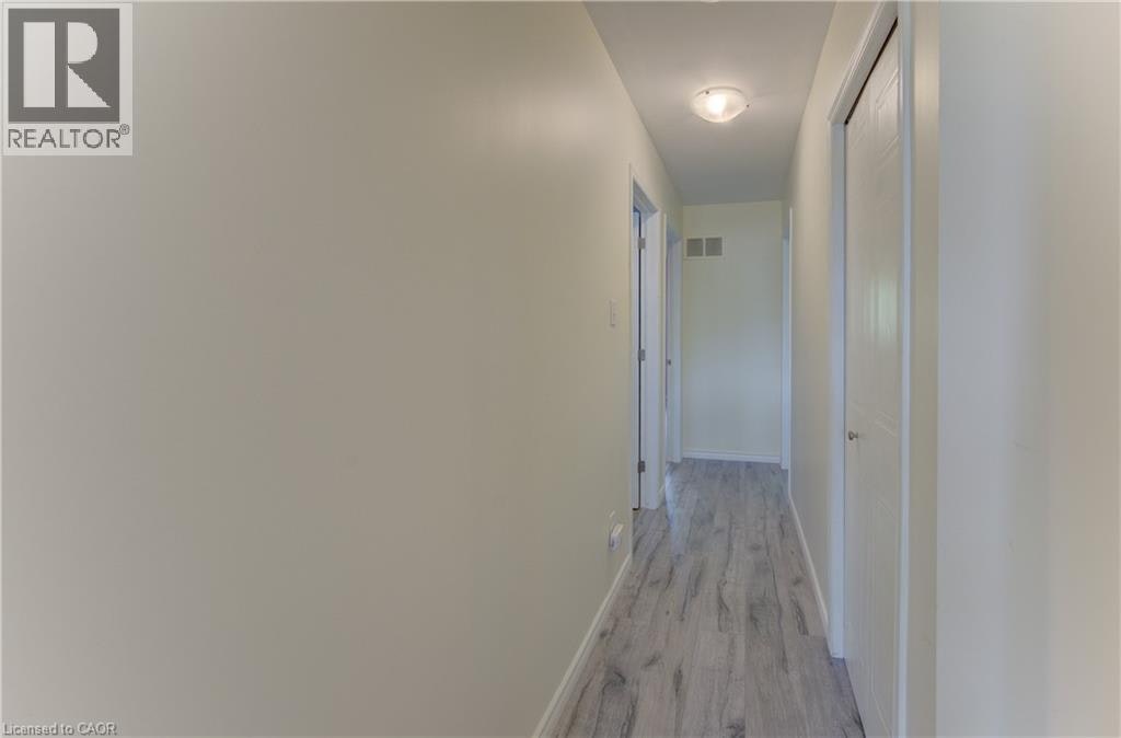15 Player Street, Stratford, ON, N5A 1V1 - 21