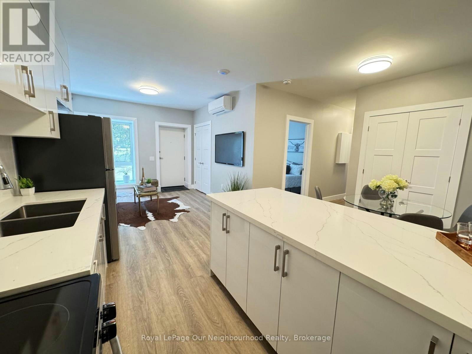 2-199 Pine Street, Tay, ON, L0K 2C0 - 10