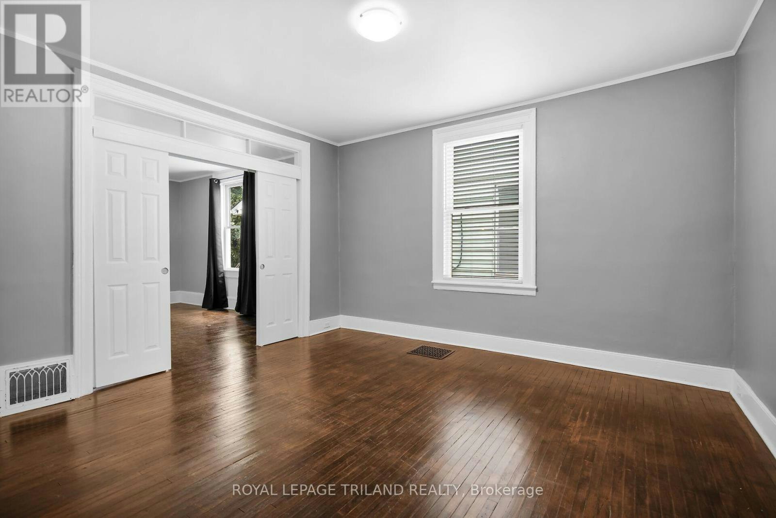 1-122 Centre Street, St. Thomas, ON, N5R 2Z9 - 8
