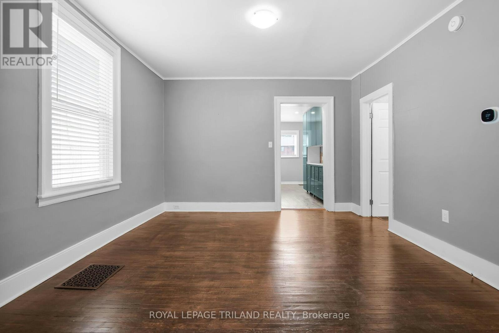 1-122 Centre Street, St. Thomas, ON, N5R 2Z9 - 9