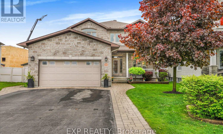 224 Topaze Crescent