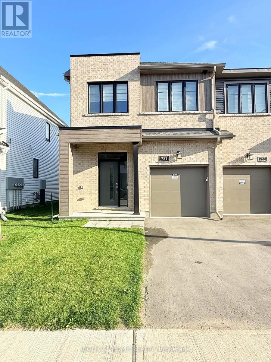 751 Fairline Row, Ottawa, ON, K2V 0V7