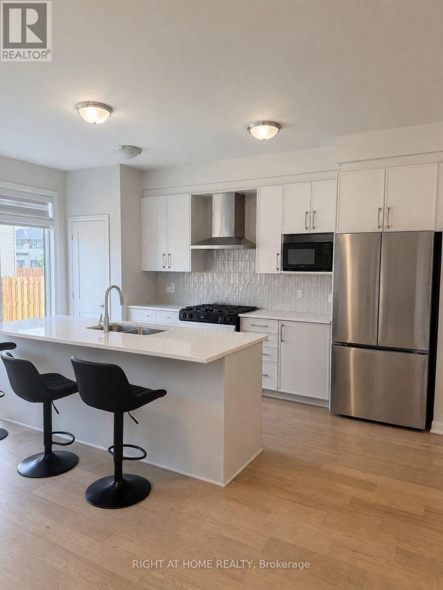 751 Fairline Row, Ottawa, ON, K2V 0V7 - 12