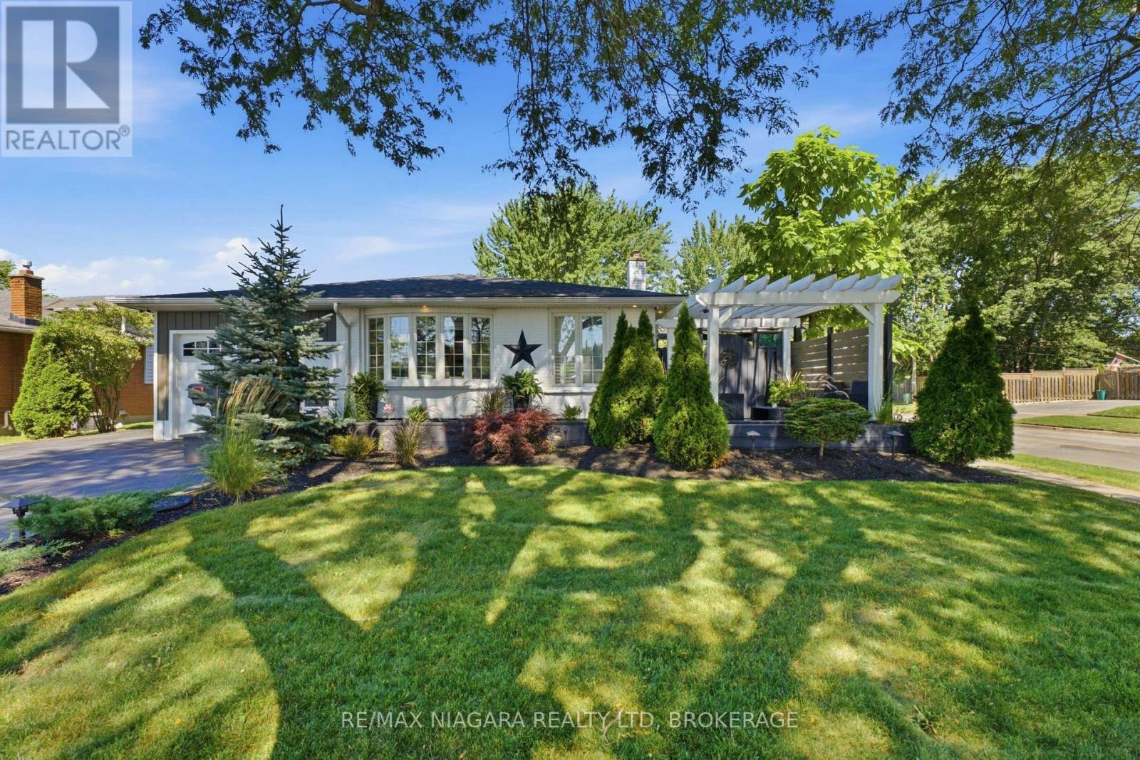 3267 Cattell Drive, Niagara Falls, ON, L2G 6N3
