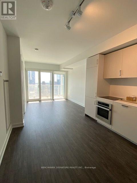 3208-88 Queen Street E, Toronto, ON, M5C 0B6 - 2