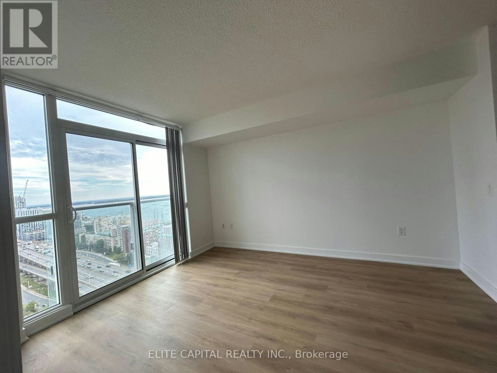 2805-75 Queens Wharf Road, Toronto, ON, M5V 0J8 - 4