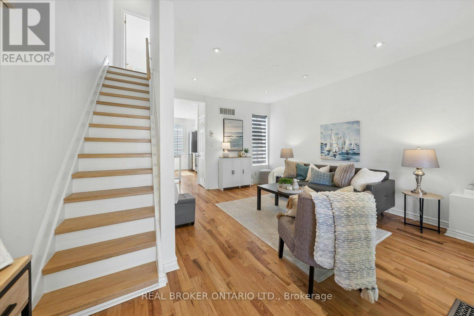 44 Logan Avenue, Toronto, ON, M4M 2M8 - 5