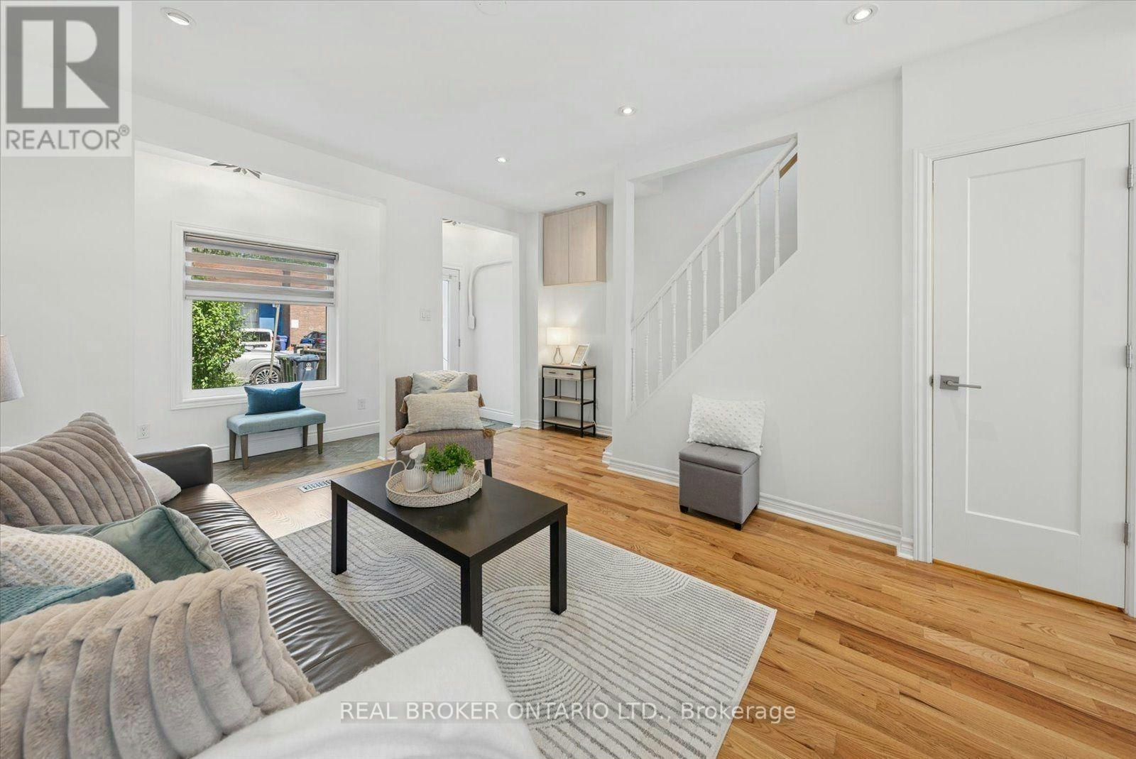 44 Logan Avenue, Toronto, ON, M4M 2M8 - 6